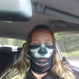 Meet your Posher, Cara